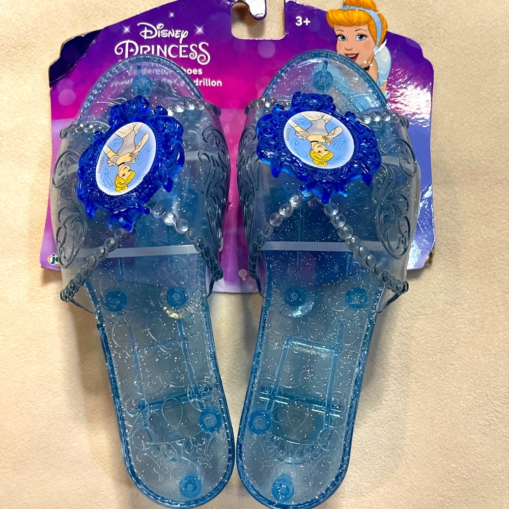 NWT Disney Cinderella Shoes